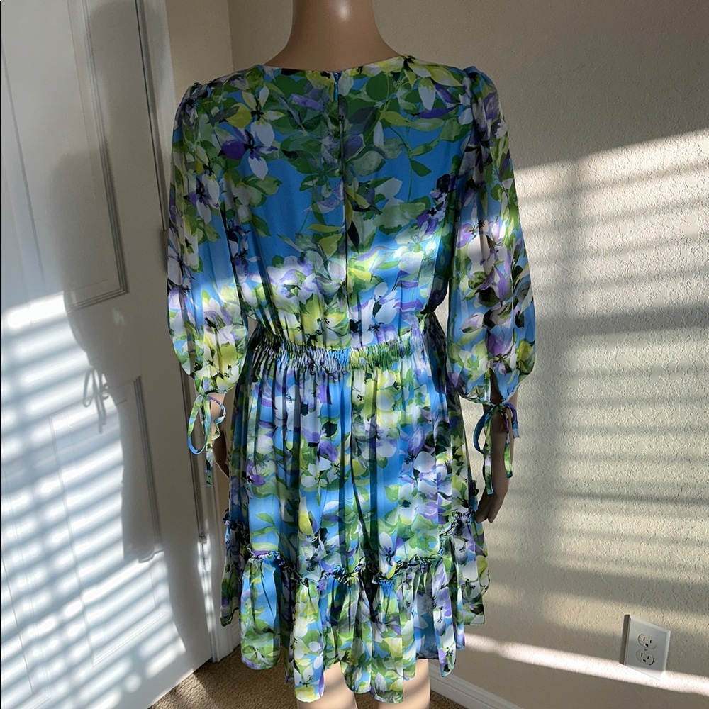 Taylor Floral Long Sleeve Dress in Blue and Green - Picture 6 of 15